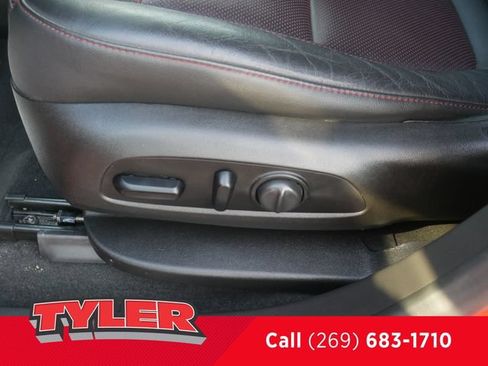Used 2019 Chevrolet Blazer RS AWD/4WD image 22