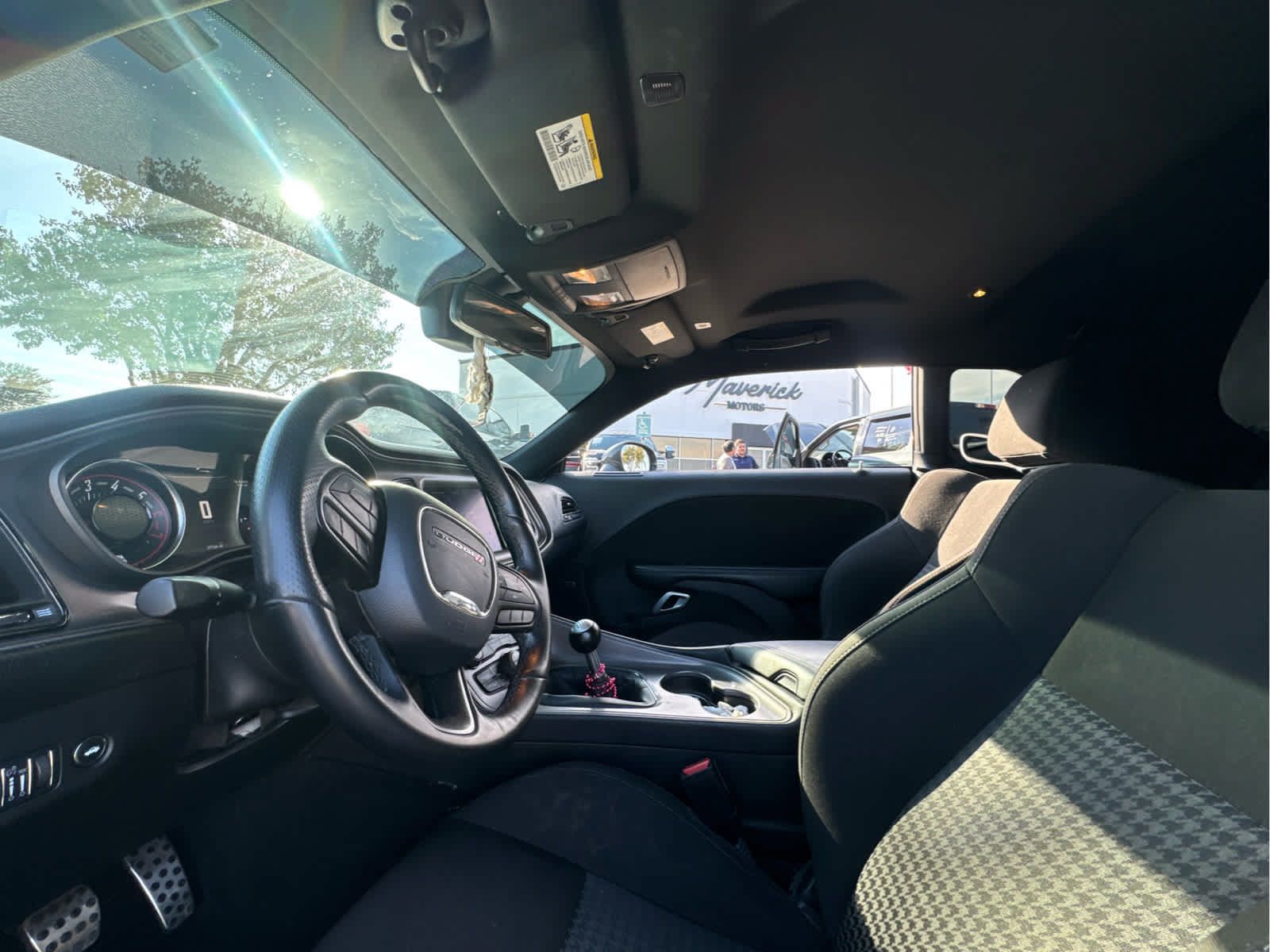 Used 2023 Dodge Challenger R/T RWD image 5