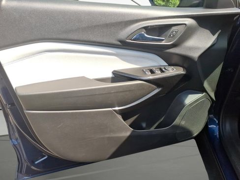 Certified 2024 Chevrolet Trax LT FWD image 8