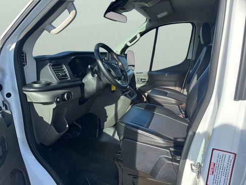 Used 2020 Ford Transit 250 Low Roof AWD image 9