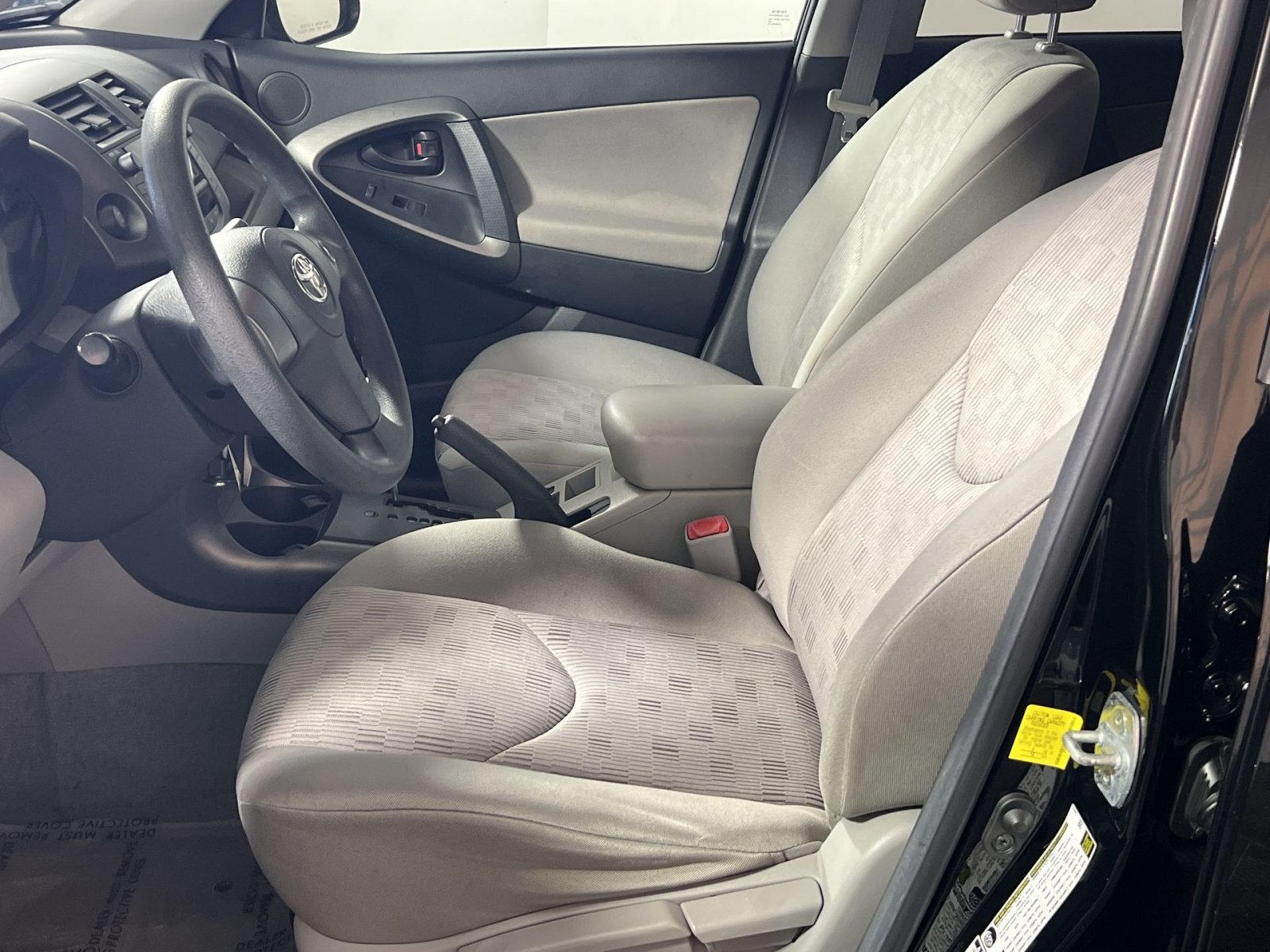 Used 2011 Toyota RAV4 4WD w/ Base L4 Extra Value Pkg image 13