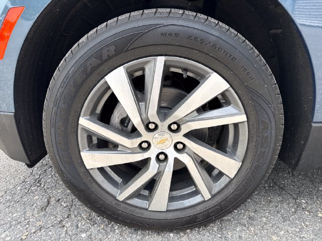 Used 2024 Chevrolet Equinox Premier AWD/4WD image 9
