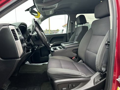 Used 2018 Chevrolet Silverado 1500 LT w/ All Star Edition AWD/4WD image 26