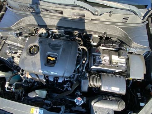 Used 2018 Hyundai Kona SEL FWD image 29