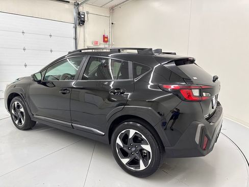 Used 2024 Subaru Crosstrek 2.5i Limited w/ Crosstrek Mirror Package AWD/4WD image 4