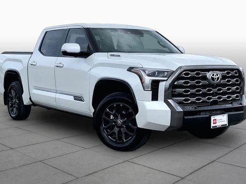 Certified 2025 Toyota Tundra Platinum AWD/4WD image 3