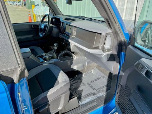 Certified 2023 Ford Bronco Big Bend image 19