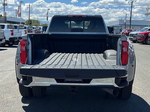 Used 2024 Chevrolet Silverado 3500 LTZ w/ LTZ Plus Package AWD/4WD image 7
