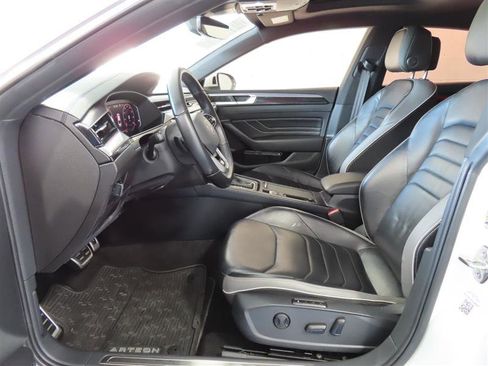 Used 2023 Volkswagen Arteon SEL w/ Arteon MDO Package image 17
