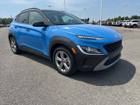 Used 2022 Hyundai Kona SEL w/ Cargo Package AWD/4WD image 3