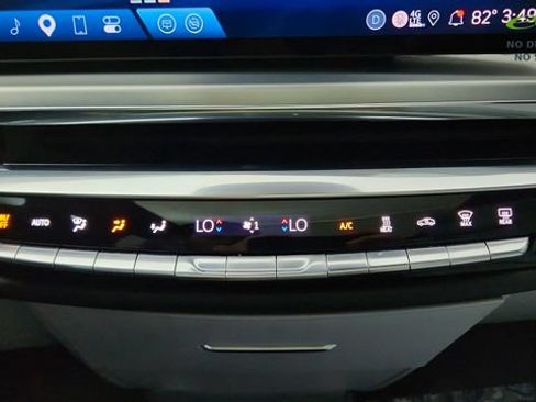 Used 2024 Cadillac Lyriq Luxury AWD/4WD image 52
