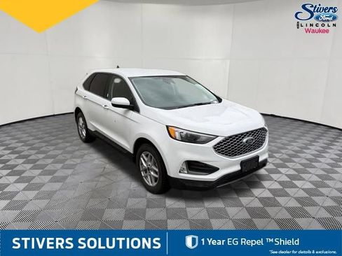Used 2023 Ford Edge SEL w/ Convenience Package AWD/4WD image 3