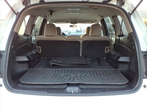 Certified 2017 Honda Pilot LX image 6