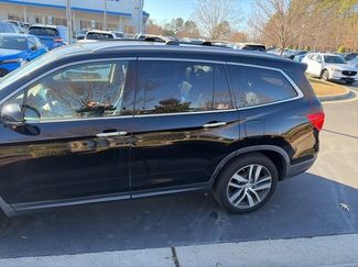 Used 2017 Honda Pilot Elite video 1