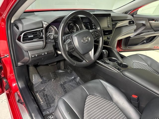 Used 2021 Toyota Camry SE AWD/4WD image 12