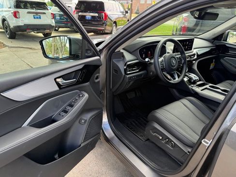 Certified 2026 Acura MDX SH-AWD image 13