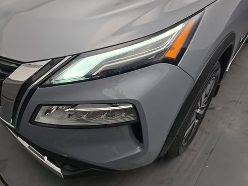 Used 2023 Nissan Rogue Platinum w/ Platinum Premium Package FWD image 15