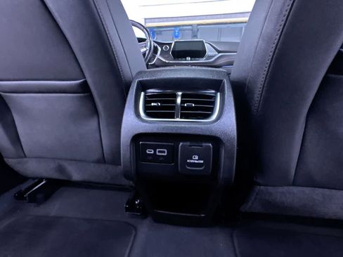 Used 2022 Chevrolet Blazer Premier image 38