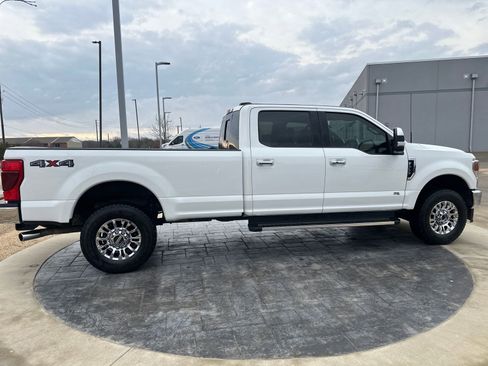 Used 2022 Ford F350 Lariat w/ Lariat Ultimate Package image 2