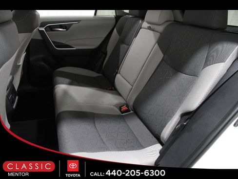 Certified 2024 Toyota RAV4 XLE AWD/4WD image 19
