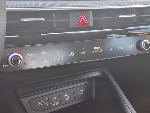 New 2026 Kia K5 LXS FWD image 10