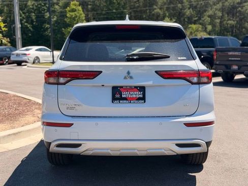 Used 2024 Mitsubishi Outlander SE AWD/4WD image 10