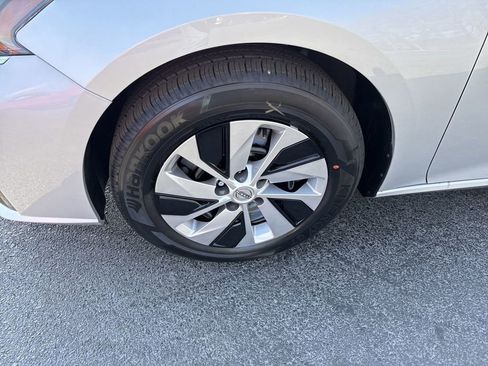 New 2025 Nissan Altima 2.5 S image 20