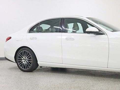 Used 2023 Mercedes-Benz C 300 4MATIC Sedan image 4