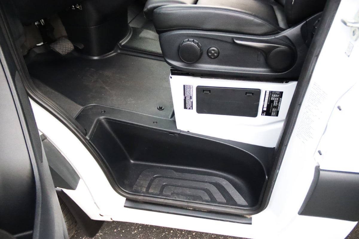 Used 2024 Mercedes-Benz Sprinter 3500 image 22