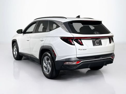 Used 2023 Hyundai Tucson SEL FWD image 3