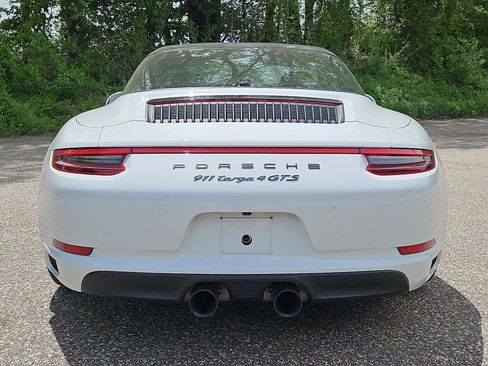 Certified 2019 Porsche 911 Targa 4 GTS AWD/4WD image 4