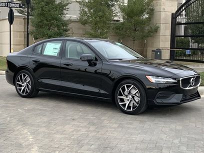 Used 2020 Volvo S60 T5 Momentum