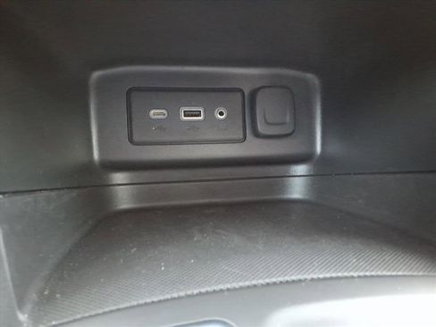 Used 2022 Chevrolet Equinox LT image 24