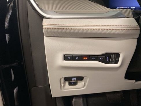 New 2026 Jeep Cherokee Limited AWD/4WD image 22