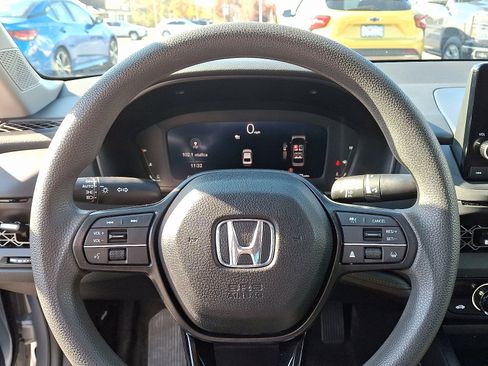 Used 2024 Honda Accord EX image 19