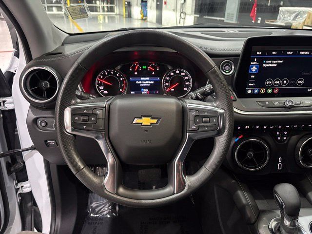 Used 2025 Chevrolet Blazer LT w/ Convenience Package AWD/4WD image 20