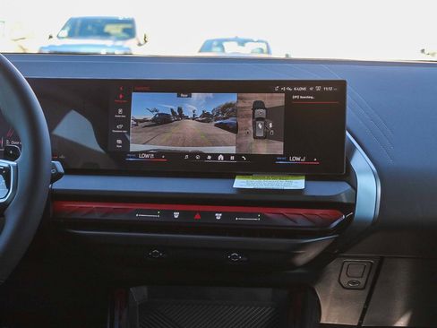 New 2026 BMW X3 xDrive30 w/ Premium Package image 13