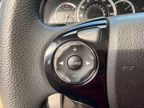 Used 2016 Honda Accord LX image 11