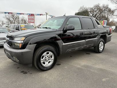 Used 2005 Chevrolet Avalanche Z71 w/ Sun And Sound Package