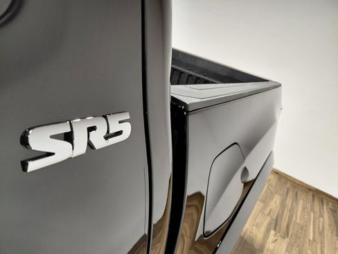 Used 2023 Toyota Tacoma SR5 image 9