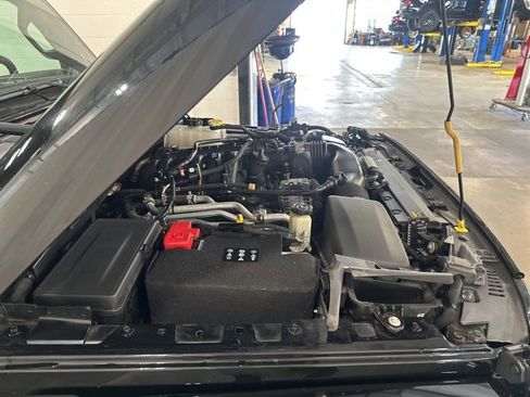 Used 2023 Jeep Gladiator Overland image 42