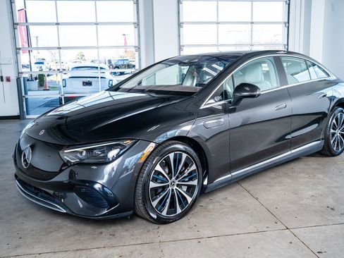 Used 2023 Mercedes-Benz EQE 350+ 4MATIC Sedan image 11