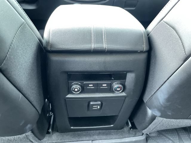 Certified 2023 Chevrolet Traverse LT w/ LPO, Floor Liner Package AWD/4WD image 20