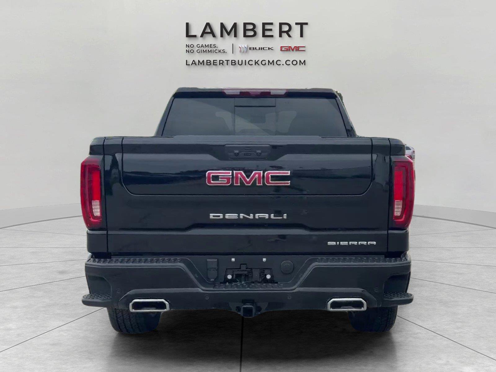 Used 2024 GMC Sierra 1500 Denali AWD/4WD image 4
