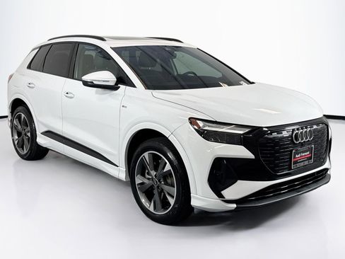 Used 2024 Audi Q4 e-tron Premium AWD/4WD image 3