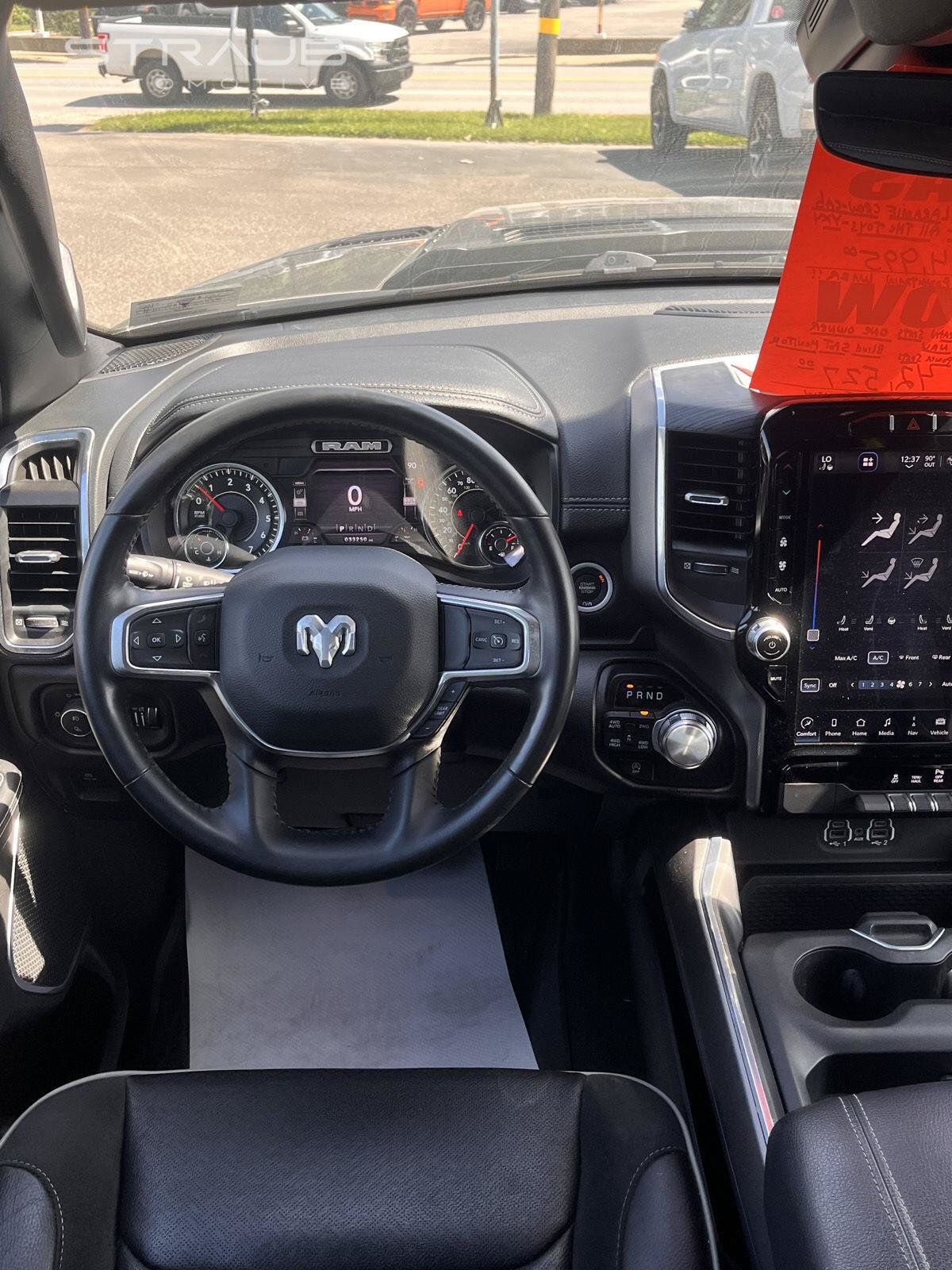 Used 2023 RAM 1500 Laramie AWD/4WD image 30
