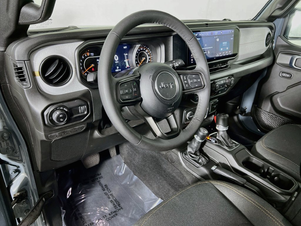 New 2026 Jeep Gladiator Sport AWD/4WD image 9