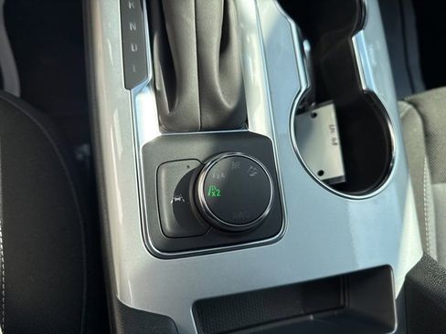 New 2025 Chevrolet Blazer LT w/ Midnight/Sport Edition image 12