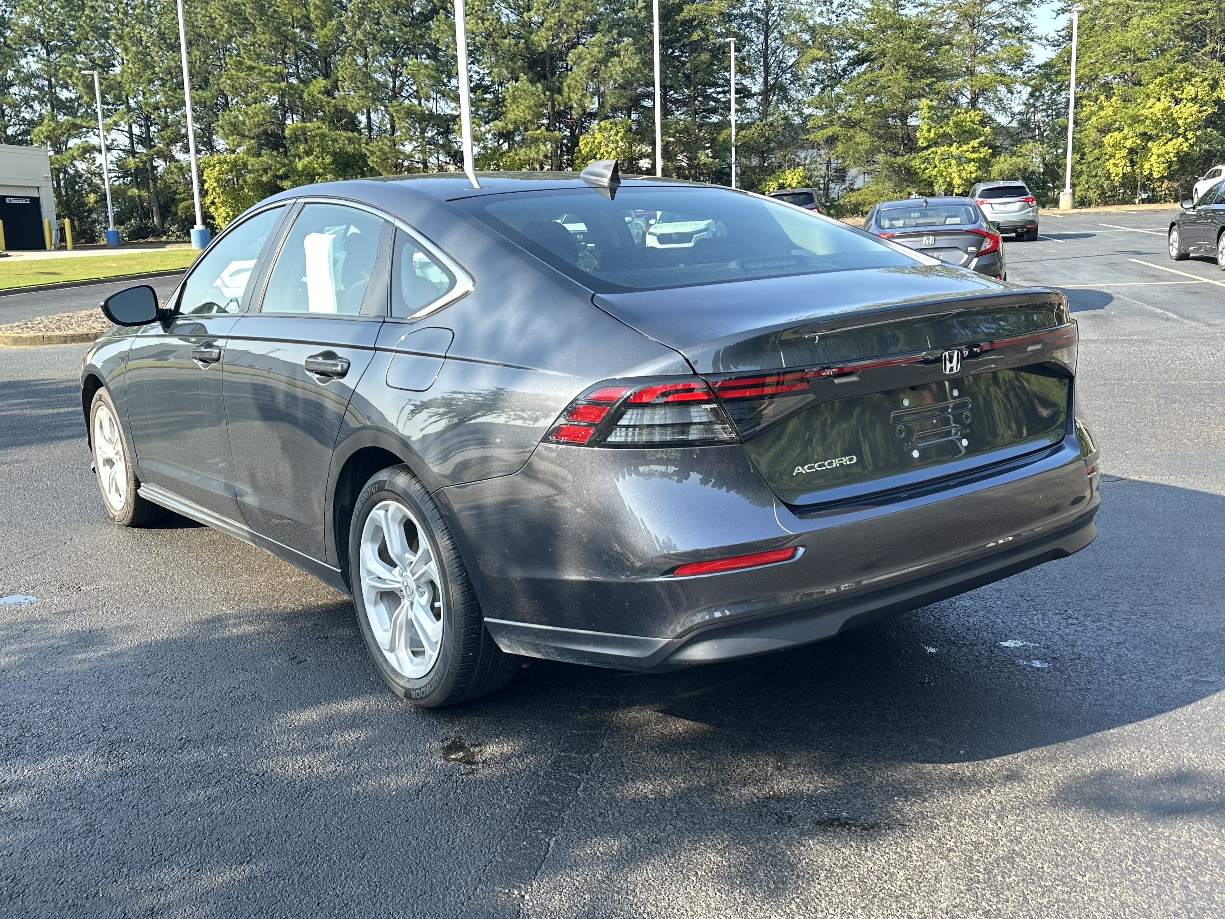 Used 2023 Honda Accord LX image 9