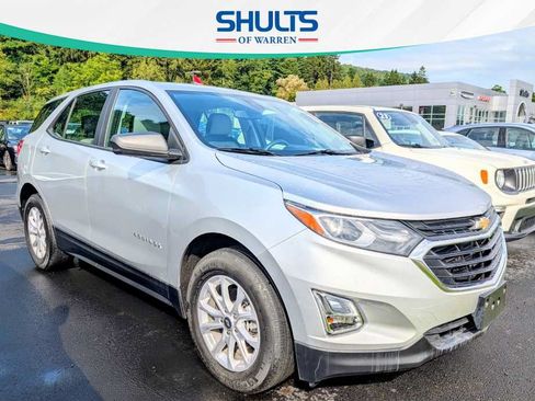Used 2020 Chevrolet Equinox LS FWD image 1